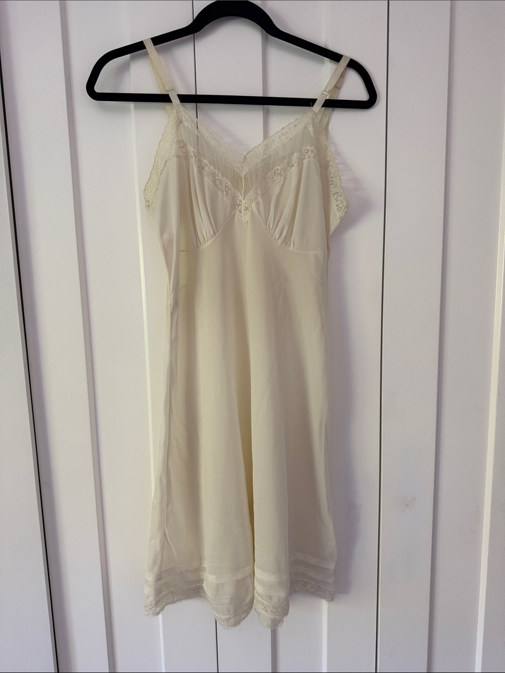 Vintage Lace Trim Slip Dress - Cream